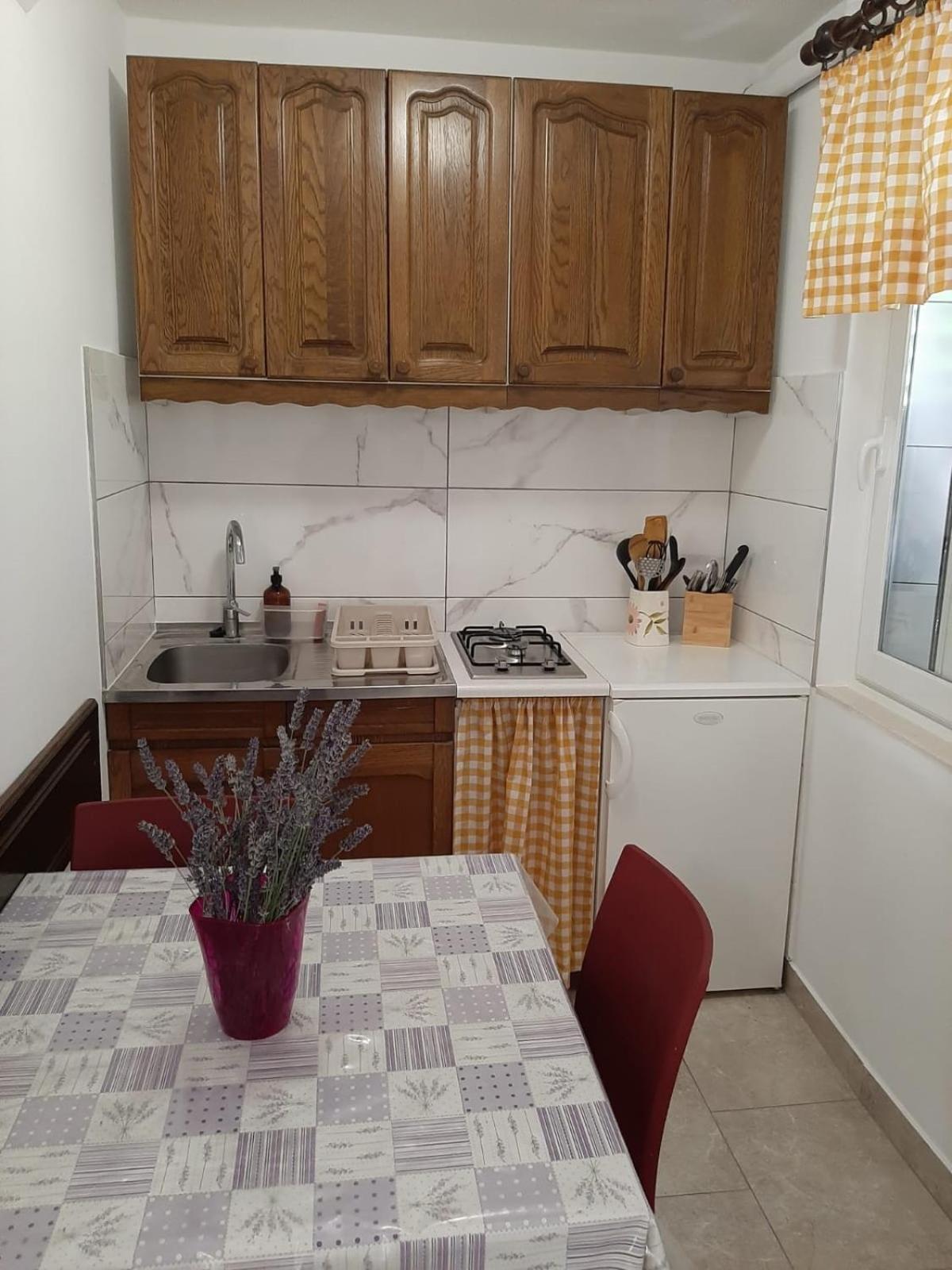 Apartments And Rooms With Parking Space Trpanj, Peljesac - 250 Exterior photo